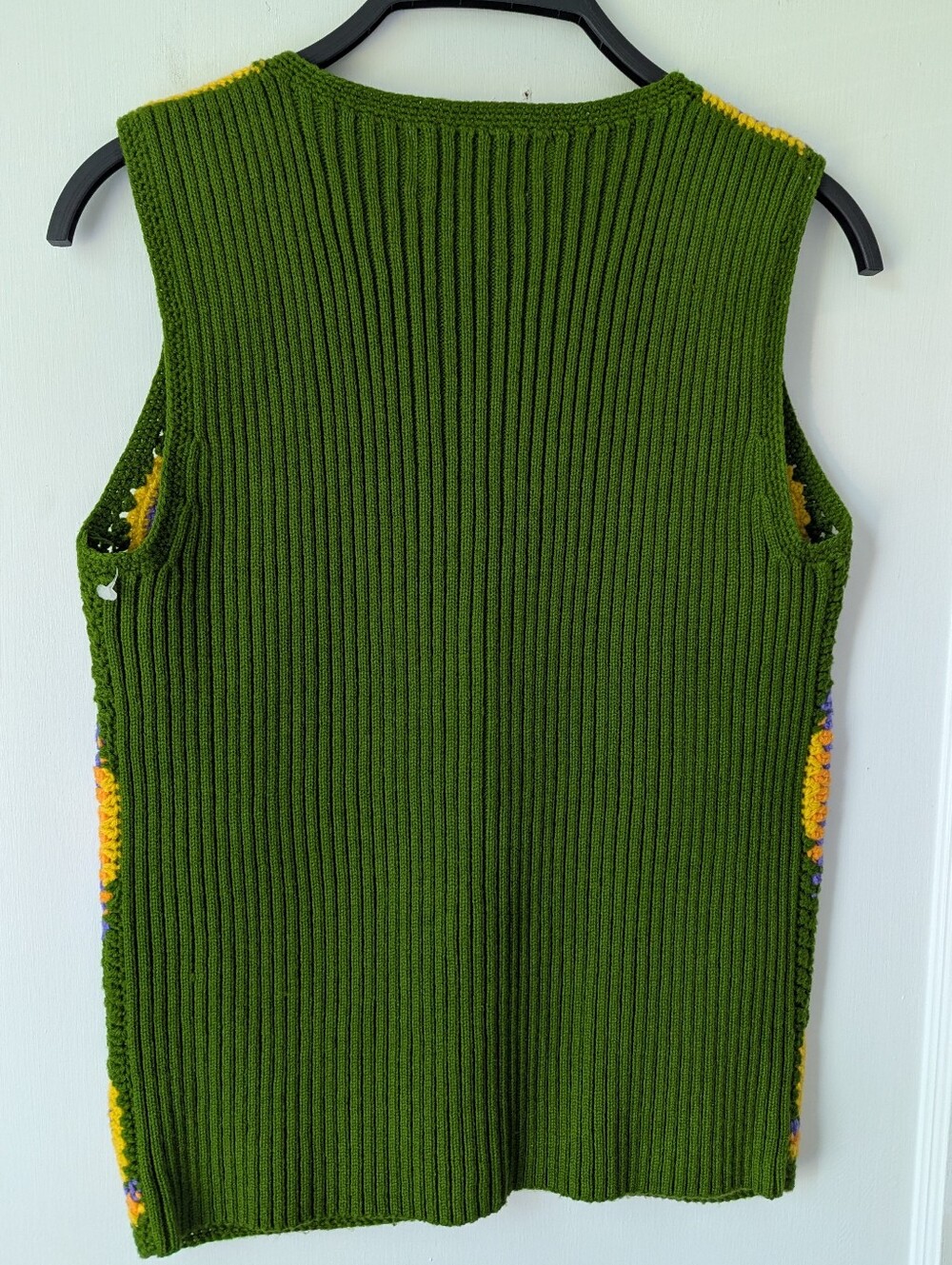 TRUE vintage Aware 1970s Crochet Suede leather Sweater Vest Green 70s Large - Picture 7 of 10